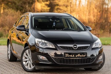 1,7CDTI COSMO Chip na 155KM Xenon Ledy Poł Skóra Full Alu Polecam !!!